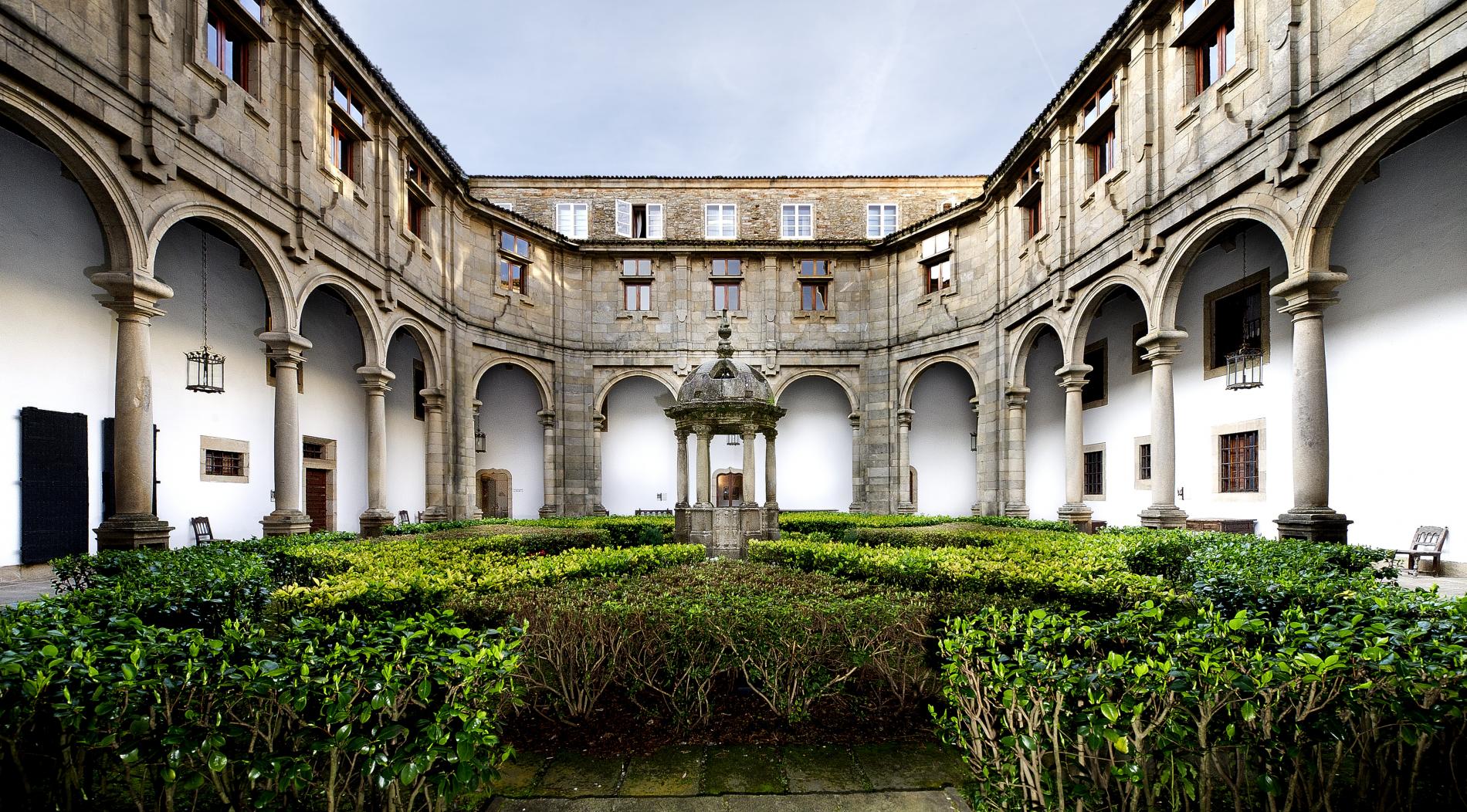 Camino Portugués desde Tui en Paradores · 7 noches a Santiago