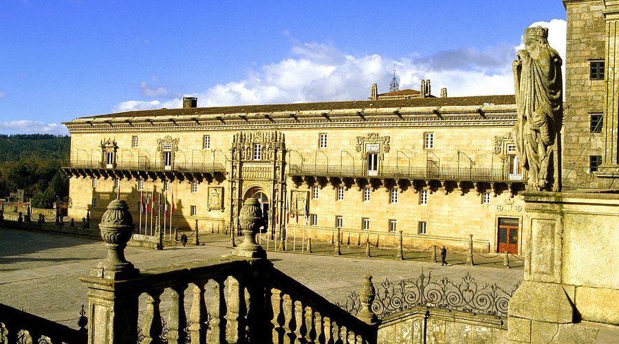 Camino Portugués Variante Espiritual desde Tui · 8 noches en Paradores